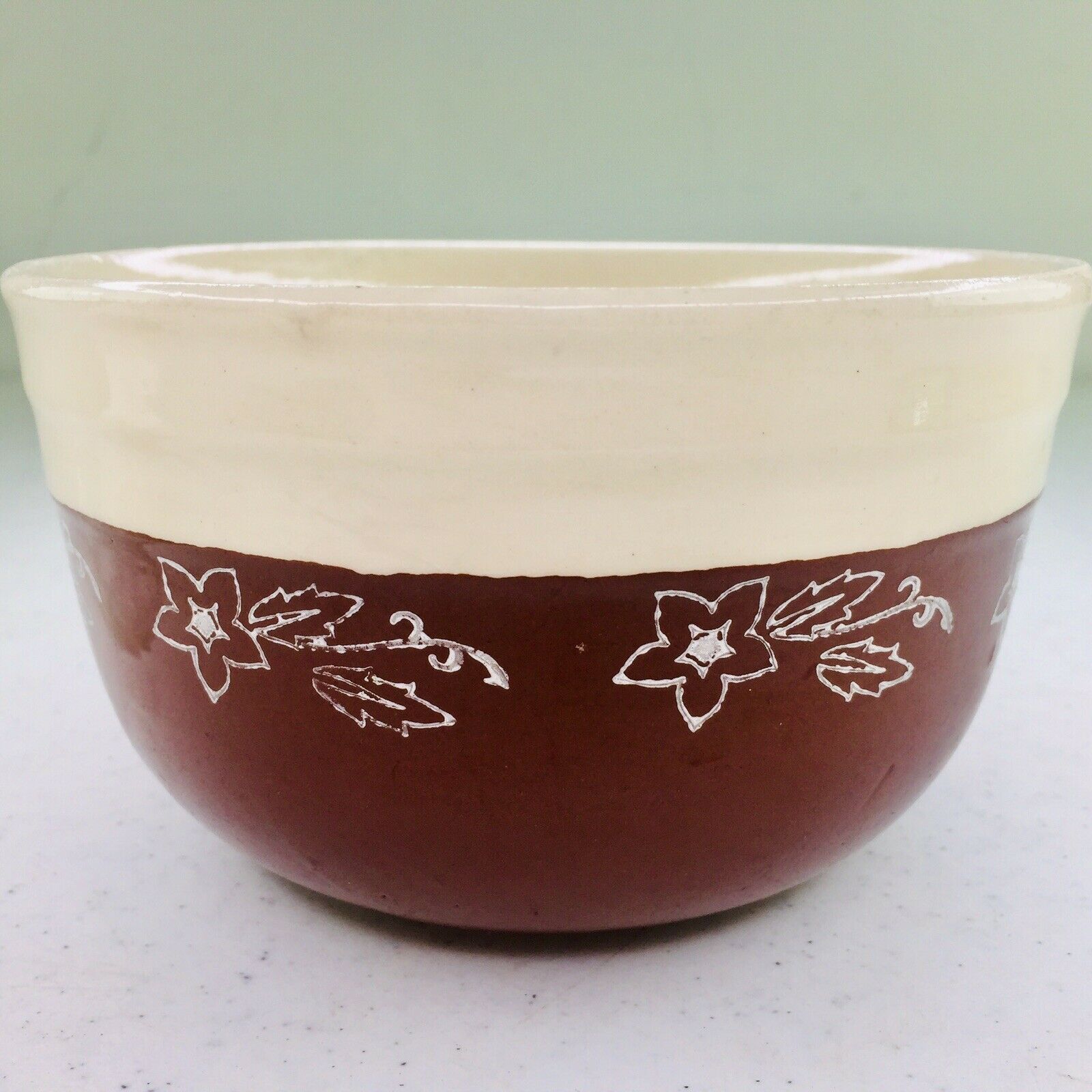 1940s Oxford Pottery Serving Bowl Universal Cambridge Pattern Vintage Stoneware