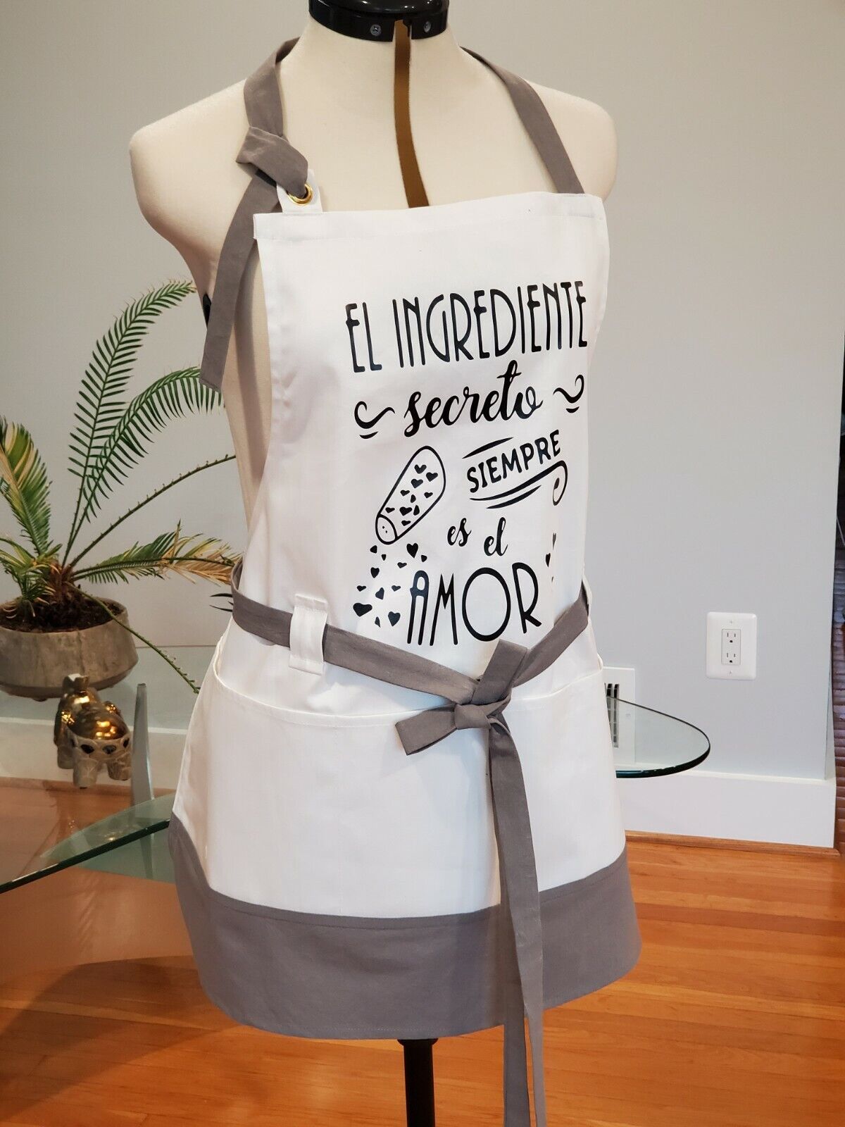 Smock Apron  for kitchen, garden and arts - personalized design, 3 pockets